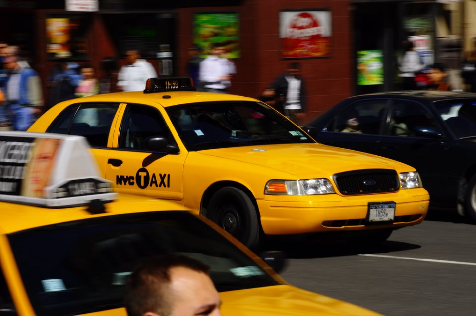 NYC Taxi - Binary Classification | Azure AI Gallery